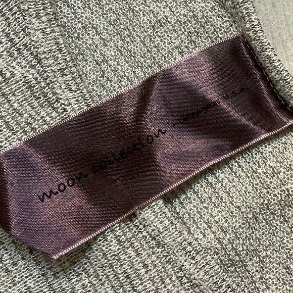 Moon Collection Lightweight Neutral Mixed Media Blouse Size XL - Picture 12 of 15